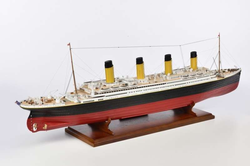 drewniany-model-do-sklejania-statku-rms-titanic-sklep-modeledo-image_Amati - drewniane modele okrętów_1606_36