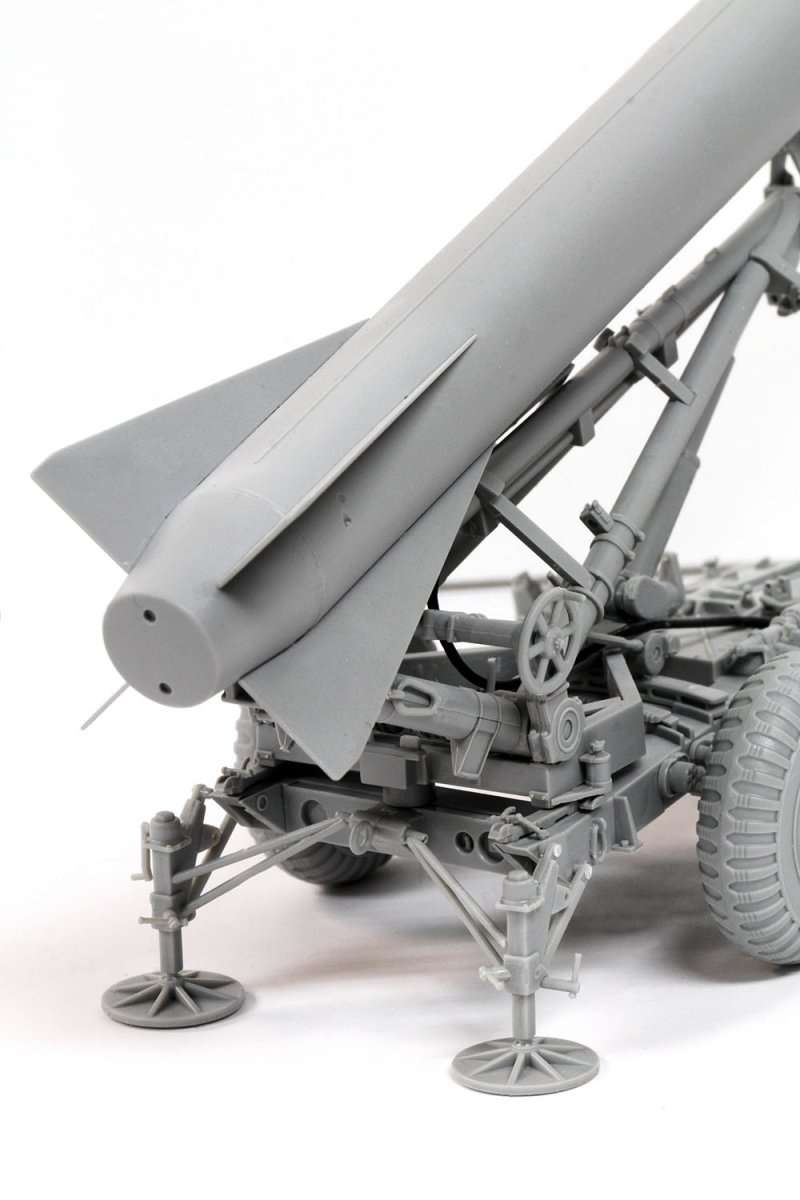 plastikowy-model-do-sklejania-mgm-52-lance-missile-with-launcher-sklep-modeledo-image_Dragon_3600_7