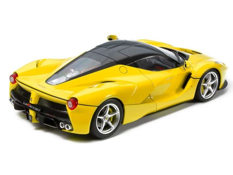 plastikowy-model-do-sklejania-samochodu-laferrari-yellow-version-sklep-modeledo-image_Tamiya_24347_2