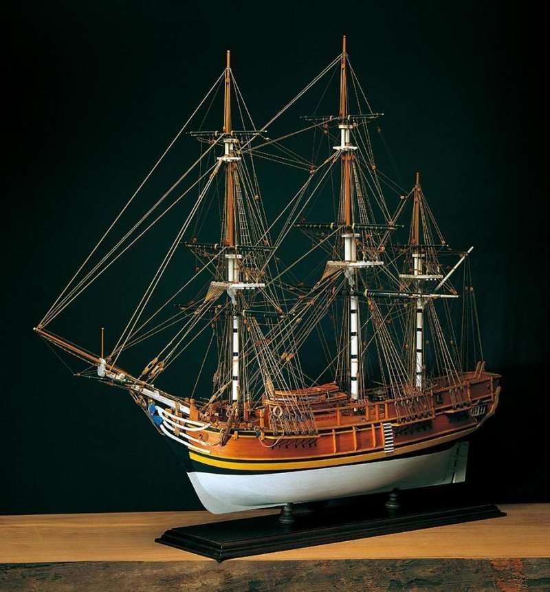 drewniany-model-do-sklejania-statku-hms-bounty-sklep-modeledo-image_Amati - drewniane modele okrętów_1432_1