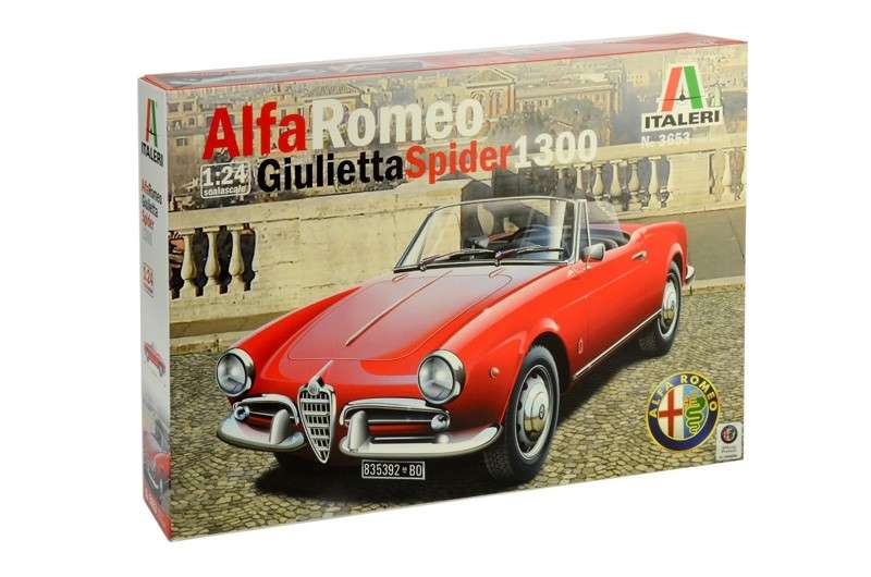 model-samochodu-do-sklejania-alfa-romeo-giulietta-spider-1300-sklep-modelarski-modeledo-image_Italeri_3653_3
