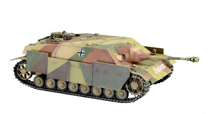 Model World of Tanks tank destroyer Jagdpanzer IV in scale 1-35 Italeri 36510 image_ita36510_wot_6-image_Italeri_36510_3