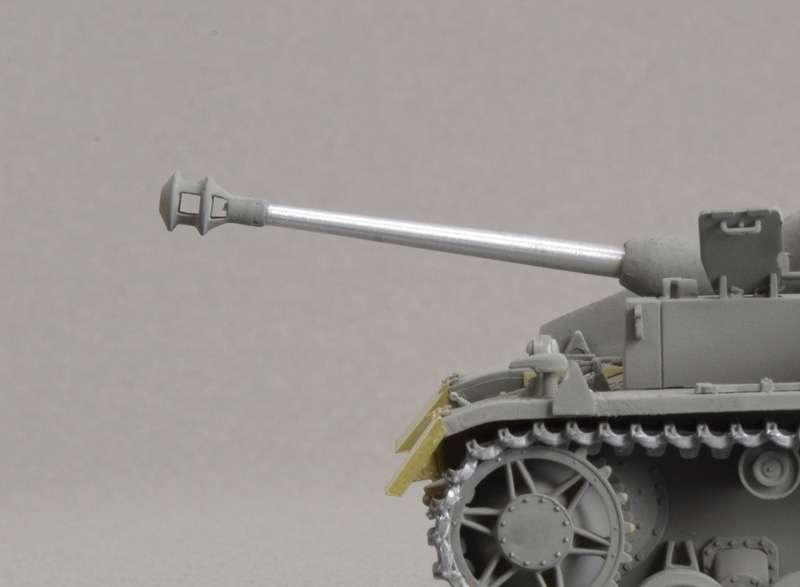 Model niemieckiego niszczyciela czołgów Stug IV Sd.Kfz.167 do sklejania Italeri 6491 model_ita6491_sturmgeschutz_iV_image_8-image_Italeri_6491_3