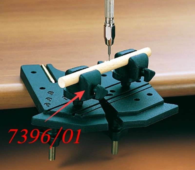 mini-stolik-roboczy-sklep-modelarski-modeledo-image_Amati - drewniane modele okrętów_7396_4
