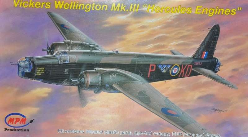 Brytyjski dwusilnikowy średni bombowiec Vickers Wellington Mk.III, plastikowy model do sklejania MPM 72542 w skali 1:72-image_MPM Production_72542_1