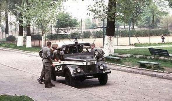 K - GAZ-69A. Pułk Ochrony i Regulacji Ruchu WSW. Warszawa, 1975.