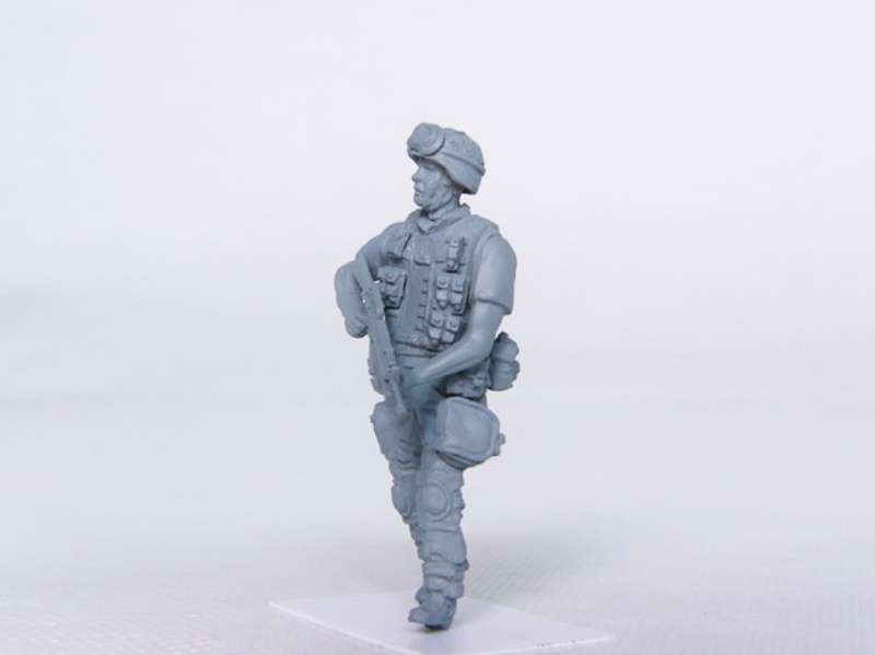 plastikowe-figurki-do-sklejania-us-marine-corps-iraq-2003-sklep-modelarski-modeledo-image_Trumpeter_00407_5